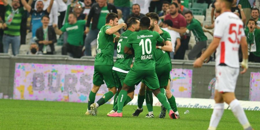 TFF 1. Lig 5. Hafta: Bursaspor - Y. Samsunspor