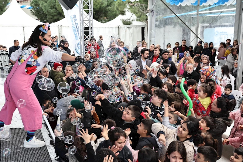 Bağcılar’da Karnaval Tadında Çocuk Şenliği