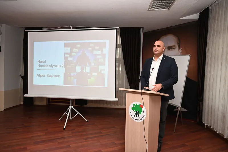 Mamak Belediyesi Personeline Siber Güvenlik Eğitimi Verdi