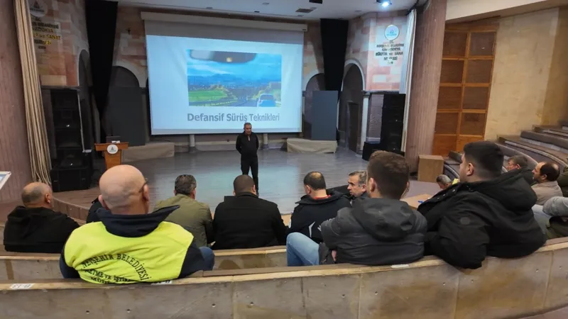 Nevşehir Belediyesi Personeline Güvenli Sürüş Eğitimi Verdi