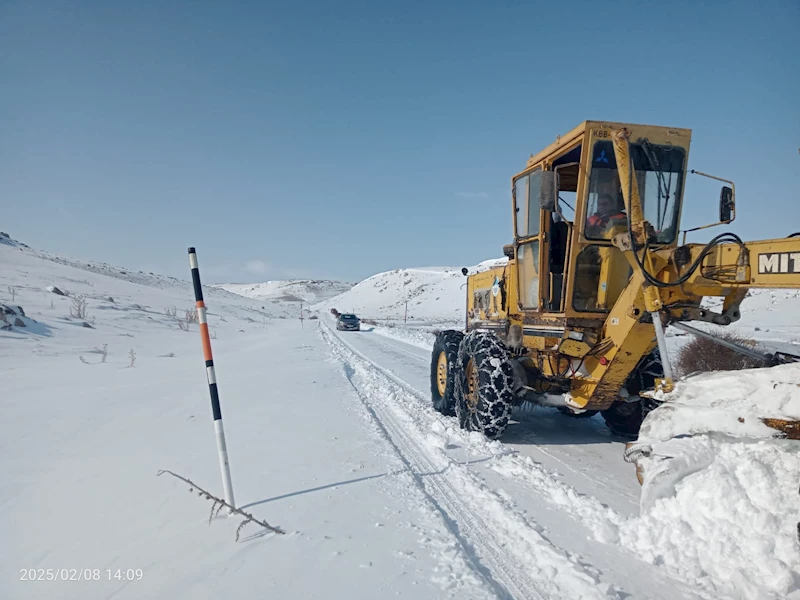 Kayseri Büyükşehir, Kırsal Kesimlerdeki 107 Mahallenin Yolunu Ulaşıma Açtı