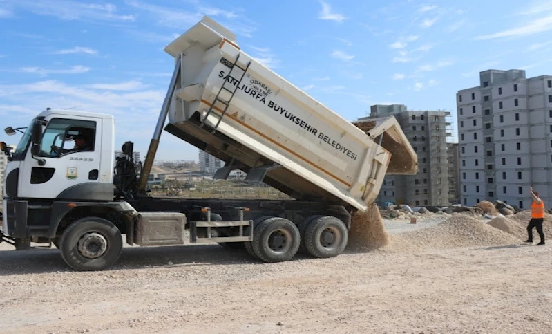 Büyükşehir Belediyesi, Karaköprü’ye Yeni Yollar Kazandırıyor