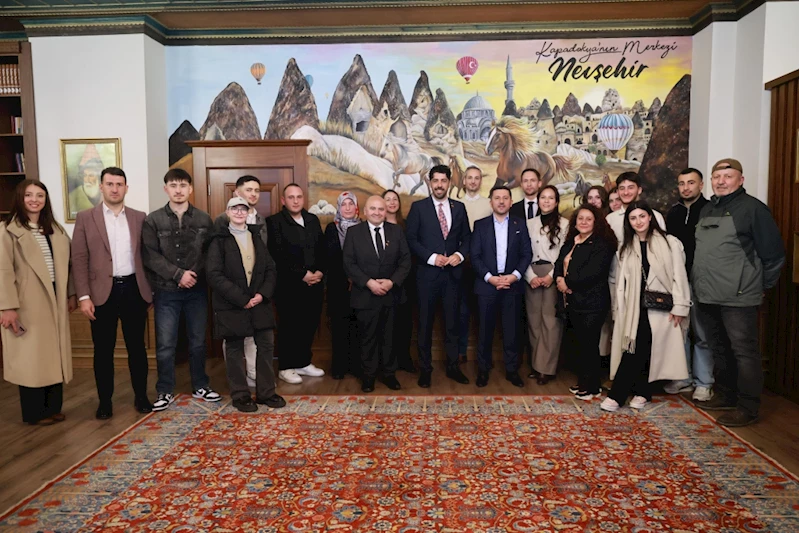Almanya’nın Neuss Şehrinden, Başkan Arı’ya Ziyaret