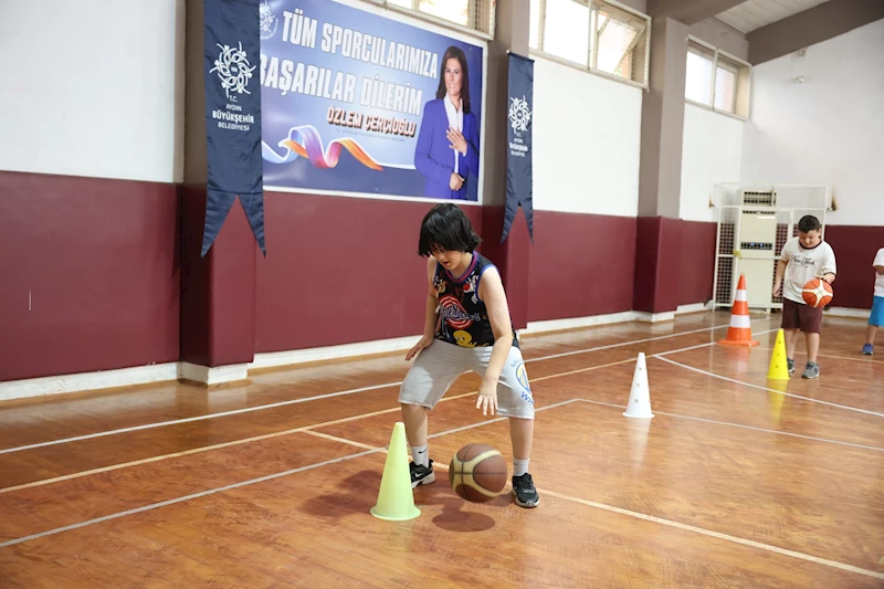 BAŞKAN ÇERÇİOĞLU’NDAN ÇOCUKLARA YAZ TATİLİNDE SPOR DESTEĞİ