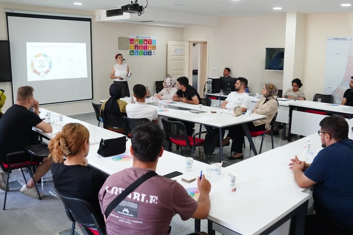 Bursa Yıldırım Belediyesi’nden 1000 çifte ‘Aile Eğitimi’