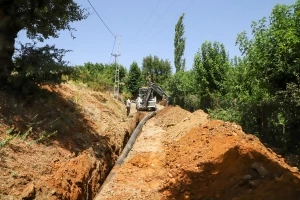 Kulp’ta 2 bin 800 metrelik içme suyu terfi hattı döşeniyor