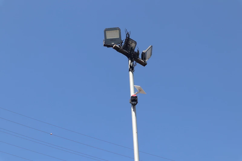 İZMİT BELEDİYESİ ÇEVREYİ KİRLETENLERİ KAMERA İLE TESPİT EDECEK