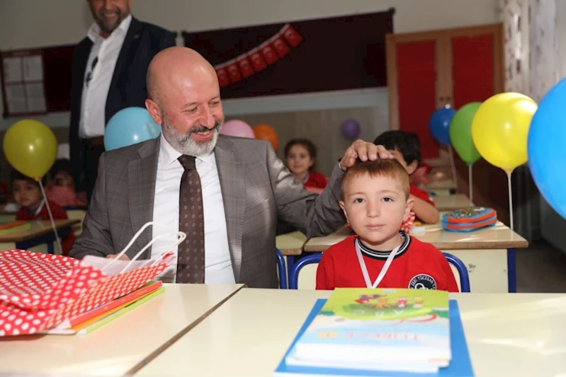 BAŞKAN ÇOLAKBAYRAKDAR, “EN KIYMETLİ HAZİNEMİZ YAVRULARIMIZA DAHA SAĞLIKLI ORTAMLAR HAZIRLIYORUZ”