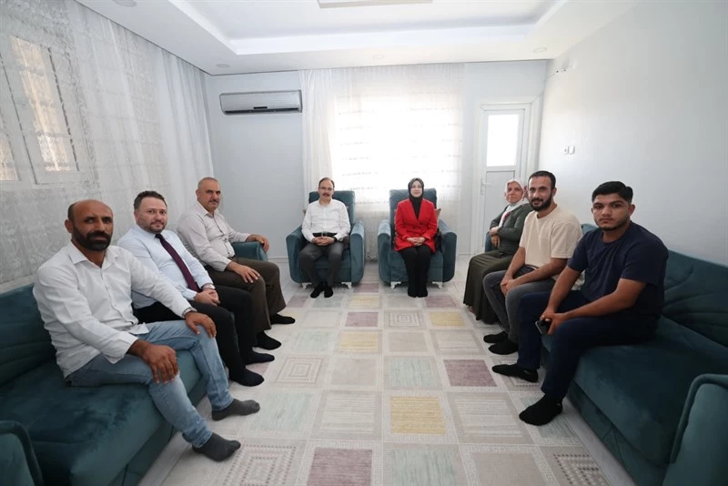 VALİ KEMAL KIZILKAYA’DAN ŞEHİT AİLESİNE ZİYARET