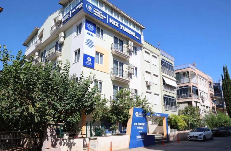 Büyükşehir yurtları Antalya’da öğrencilere sıcak yuva olacak