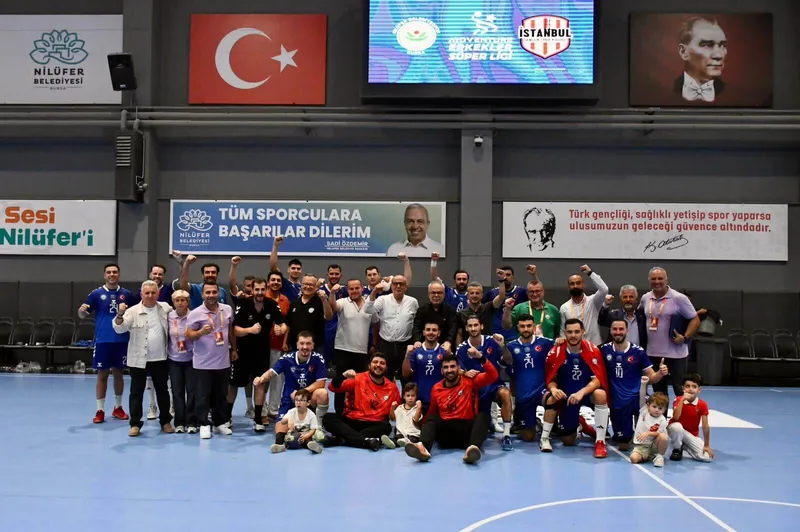 Nilüfer Belediyespor, dörtte dört yaptı