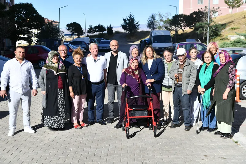 Sibel Emre’den Engelli Vatandaşa Doğum Günü Sürprizi