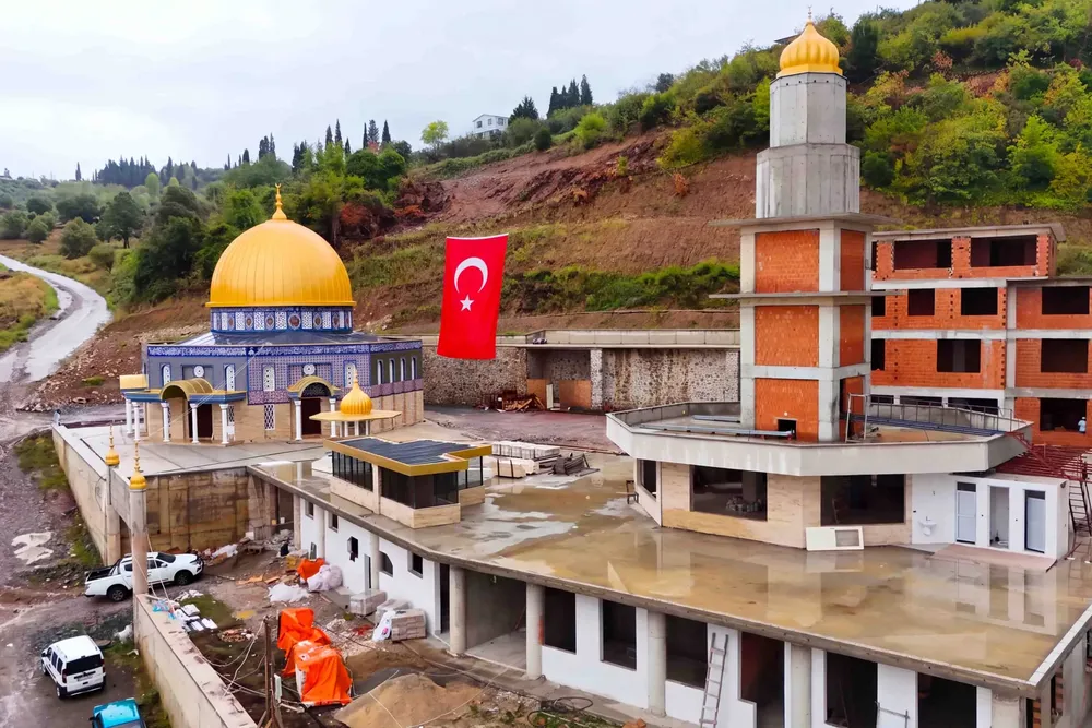 Karamürsel Aksa Camii Büyükşehir’le yükseliyor