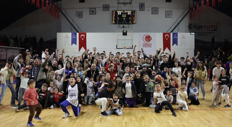 Kütahya Belediyespor, Parkede Galibiyete Ulaştı