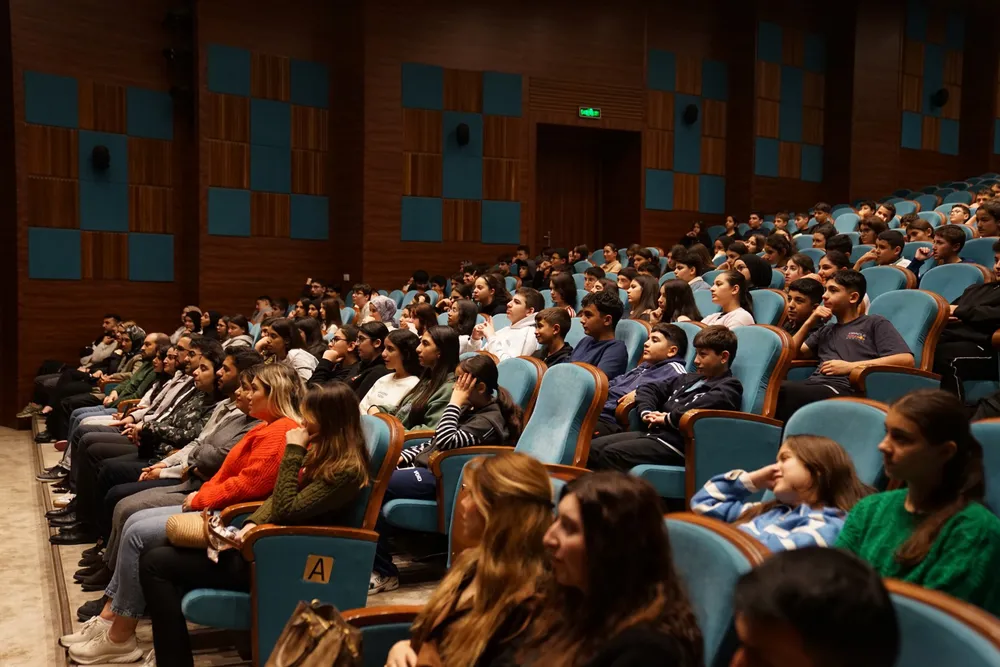 Esenyurt Belediyesi'nden Dikkat ve Odaklanma Üzerine Seminer