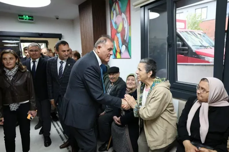 İBB Tozkoparan Tıp Merkezi hizmete açıldı