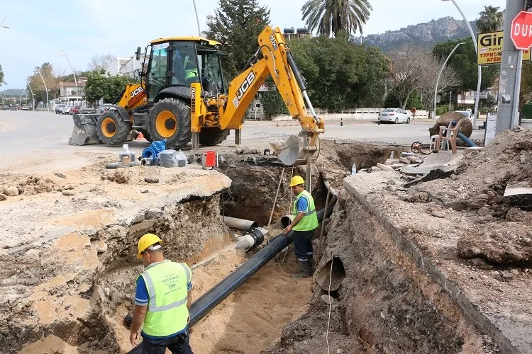 Antalya Kemer’in kanalizasyon altyapısı yenileniyor
