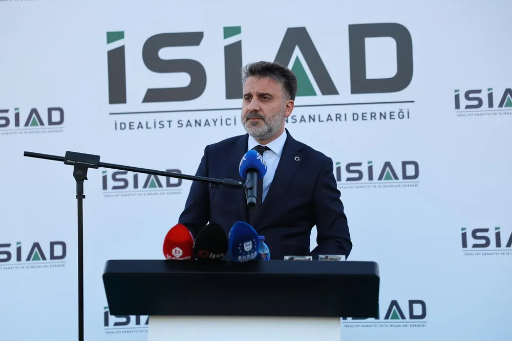 Şahin Biba: "Bursa üretimle güçleniyor"