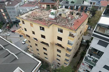 Binaların yıkımında yeni dönem! Yüksek yapılara özel kurallar getirildi