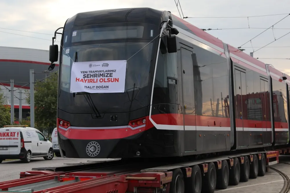 Samsun’da raylı sistem filosu güçleniyor