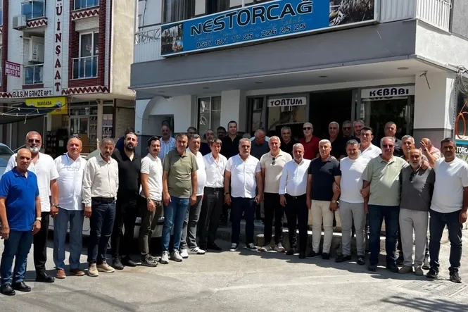 Erzurum camiası İzmir’de buluştu... Hedef 6-11 Ekim tanıtım günleri