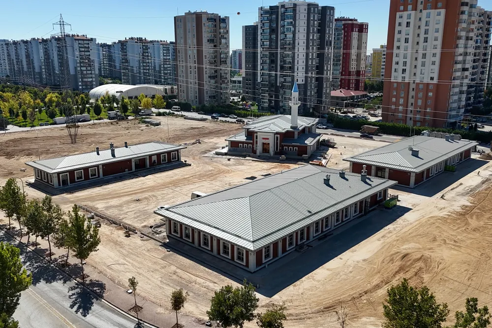 Selçuklu Yazır Mahalle Külliyesi'nde son rötuşlar