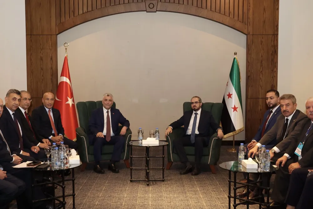 Ticaret Bakanı Bolat Şam’da... Yatırım Ajansı Başkanı Ramadan ile görüştü
