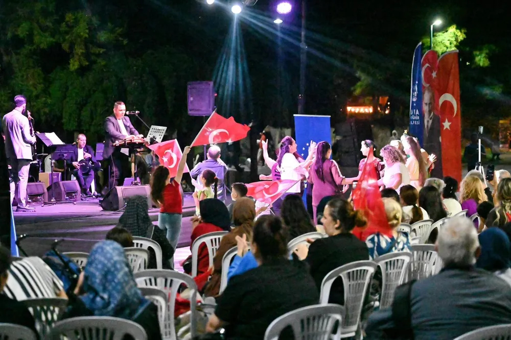 Bursa Kültürpark'ta zafer coşkusu
