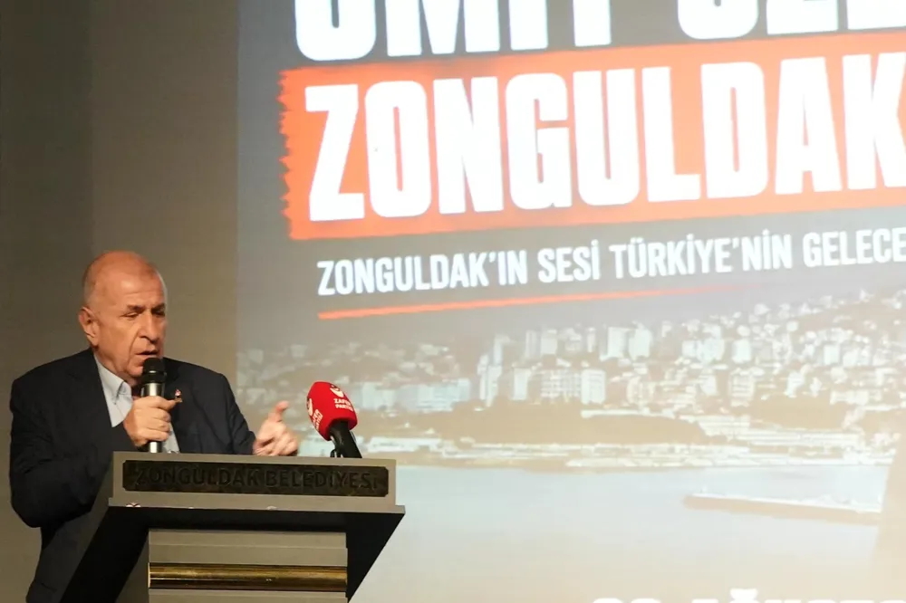 Prof. Dr. Özdağ Zonguldak’ta... Türkiye ağır çekim yıkım döneminden geçiyor