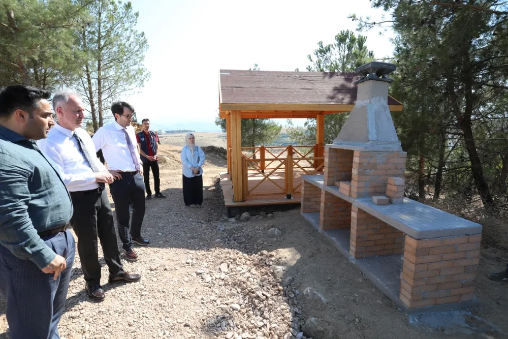Bursa İnegöl Millet Bahçesi’nde üst yapı çalışmaları başladı