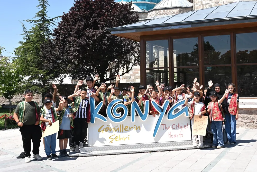Konya’da gençler yaz okulunda şehri keşfetti