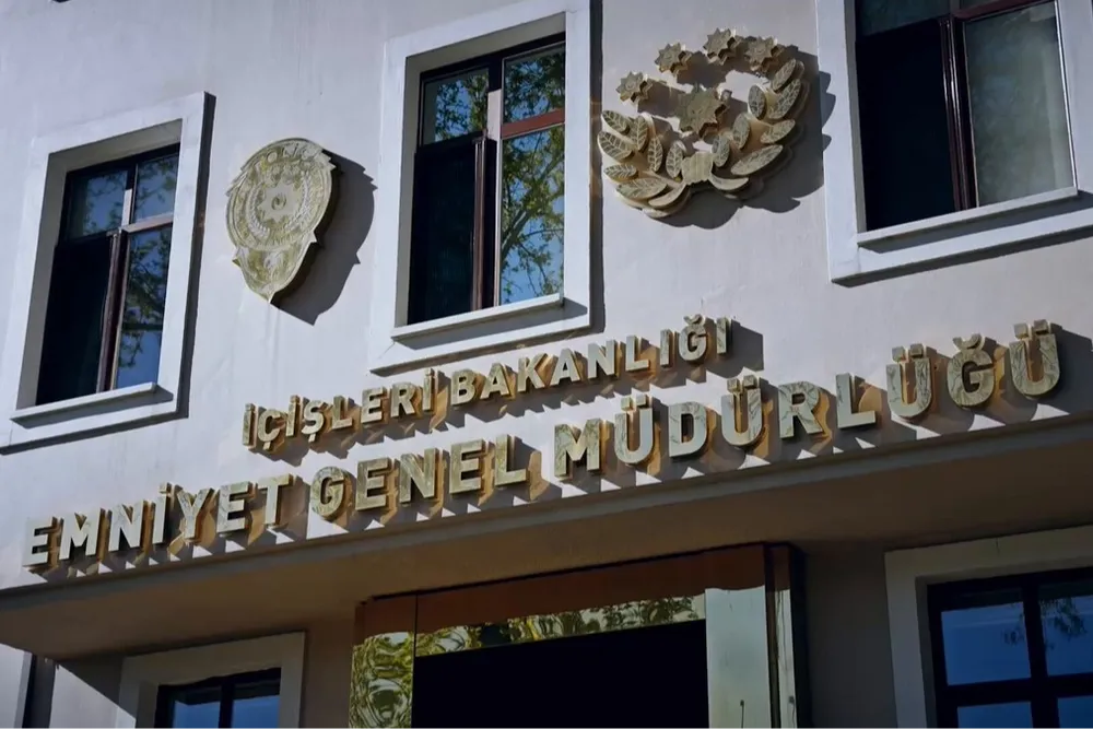 Emniyet teşkilatına 6 bin 250 yeni kadro! Detaylar belli oldu