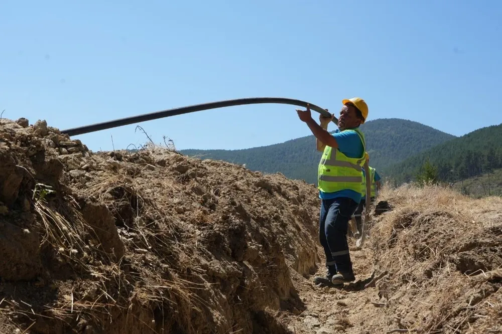 Balıkesir’de kırsala altyapı hizmet yağmuru