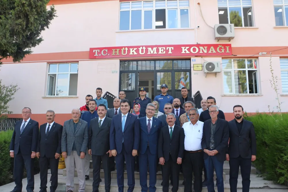 Milletvekili Orhan Erdem ve Bakan Yardımcısı Musa Heybet Yunak'ı Ziyaret Etti