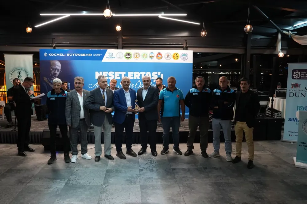 Bozkırın Tezenesi’ne Kocaeli'de vefa gecesi