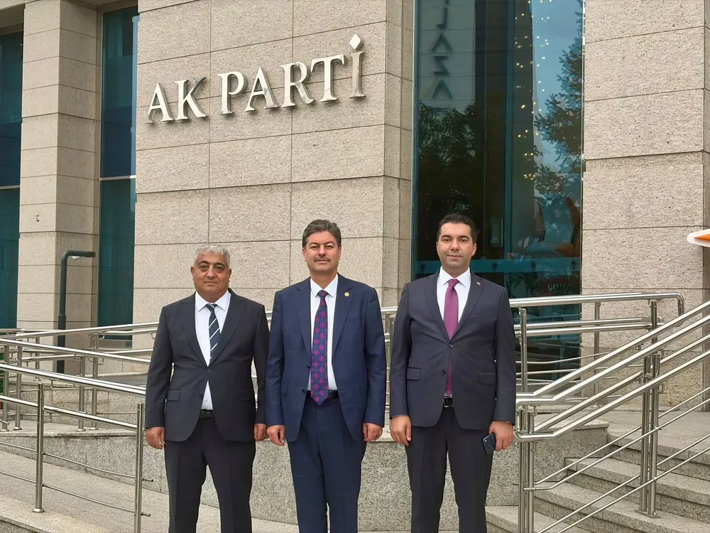 Kaman Belediyesi Temsilcilerinden Kırşehir Milletvekili Necmettin Erkan'a Ziyaret